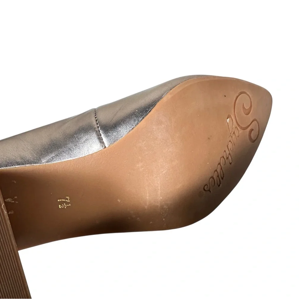 SEYCHELLES Metallic Leather Rehearse Dress Pumps - Picture 8 of 10
